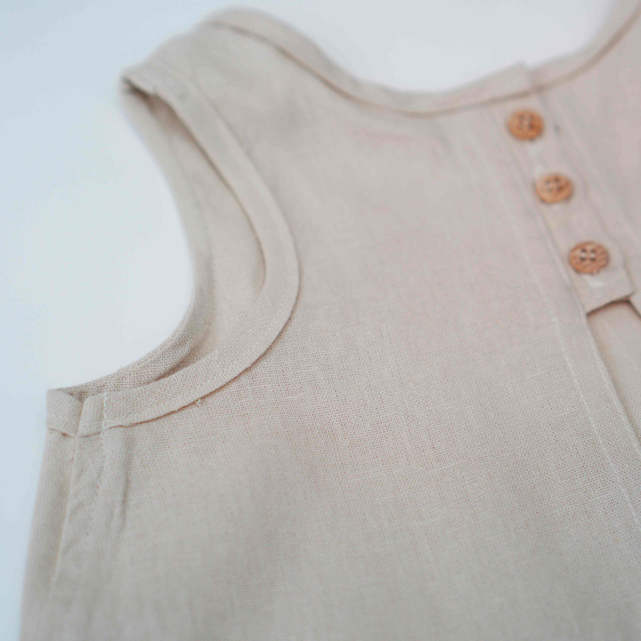 Kerstin children's linen apron - tied
