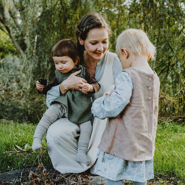Mia dress apron - natural linen