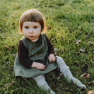 Kerstin Children's Apron (Olive)
