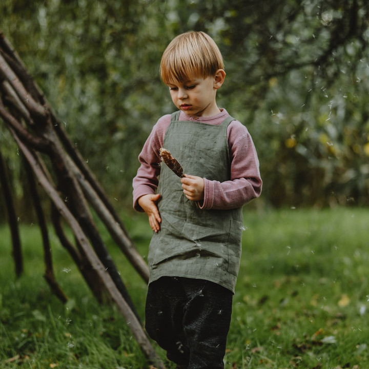 Children's apron with braces - 100% linen