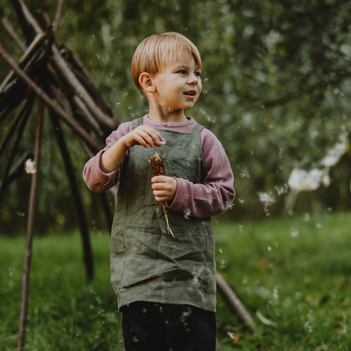 Children's apron with braces - 100% linen