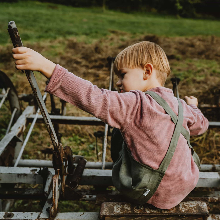 Children's apron with braces - 100% linen