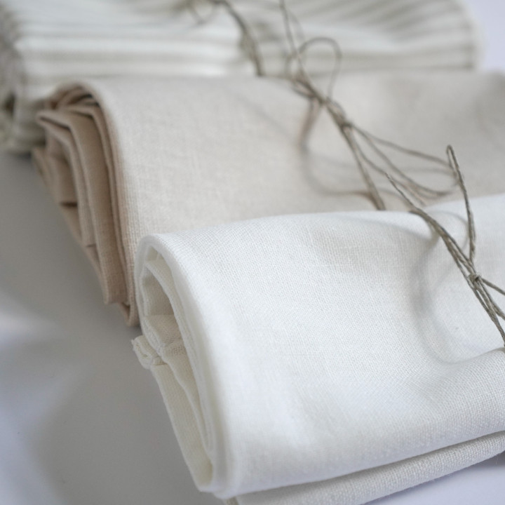 Linen cloth (cream)