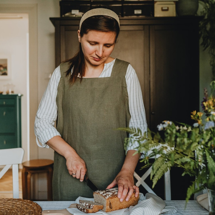 Floral apron - with your logo - embroidery - lennea.pl