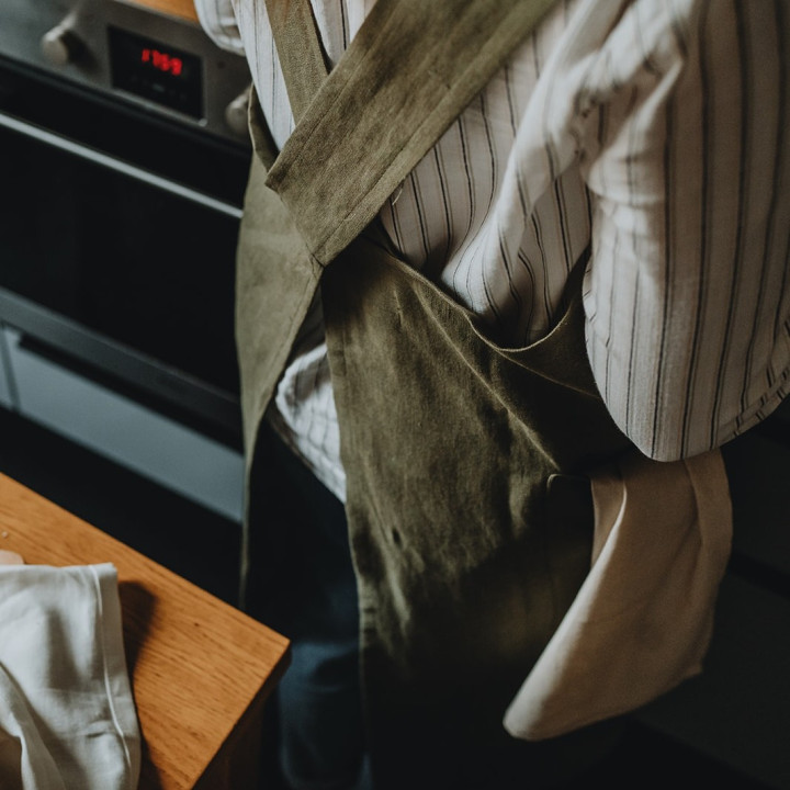 Floral apron - with your logo - embroidery - lennea.pl