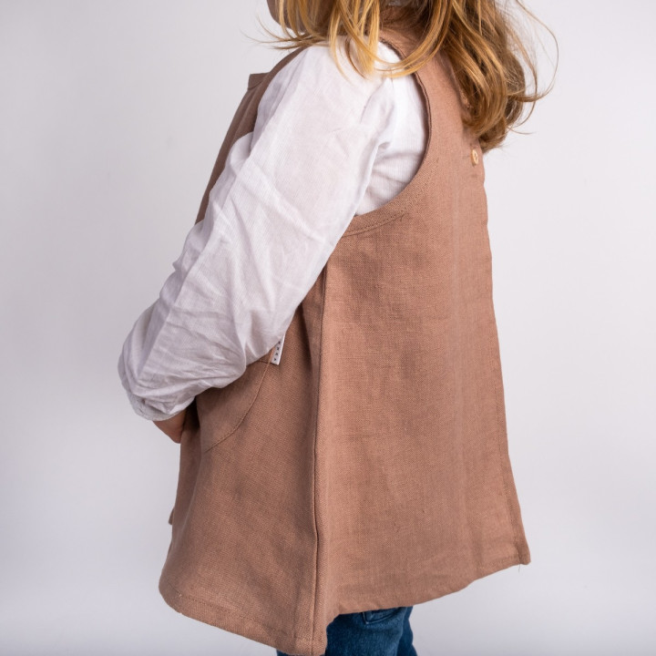 Kerstin children's apron (walnut)
